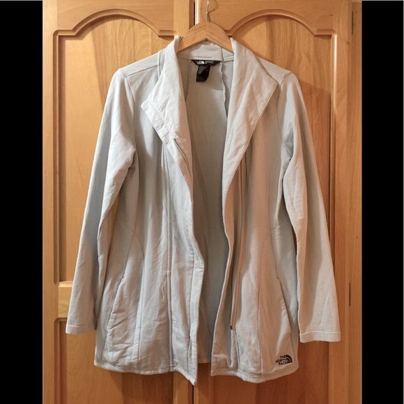 The North Face Jacket - Picture 5 of 12